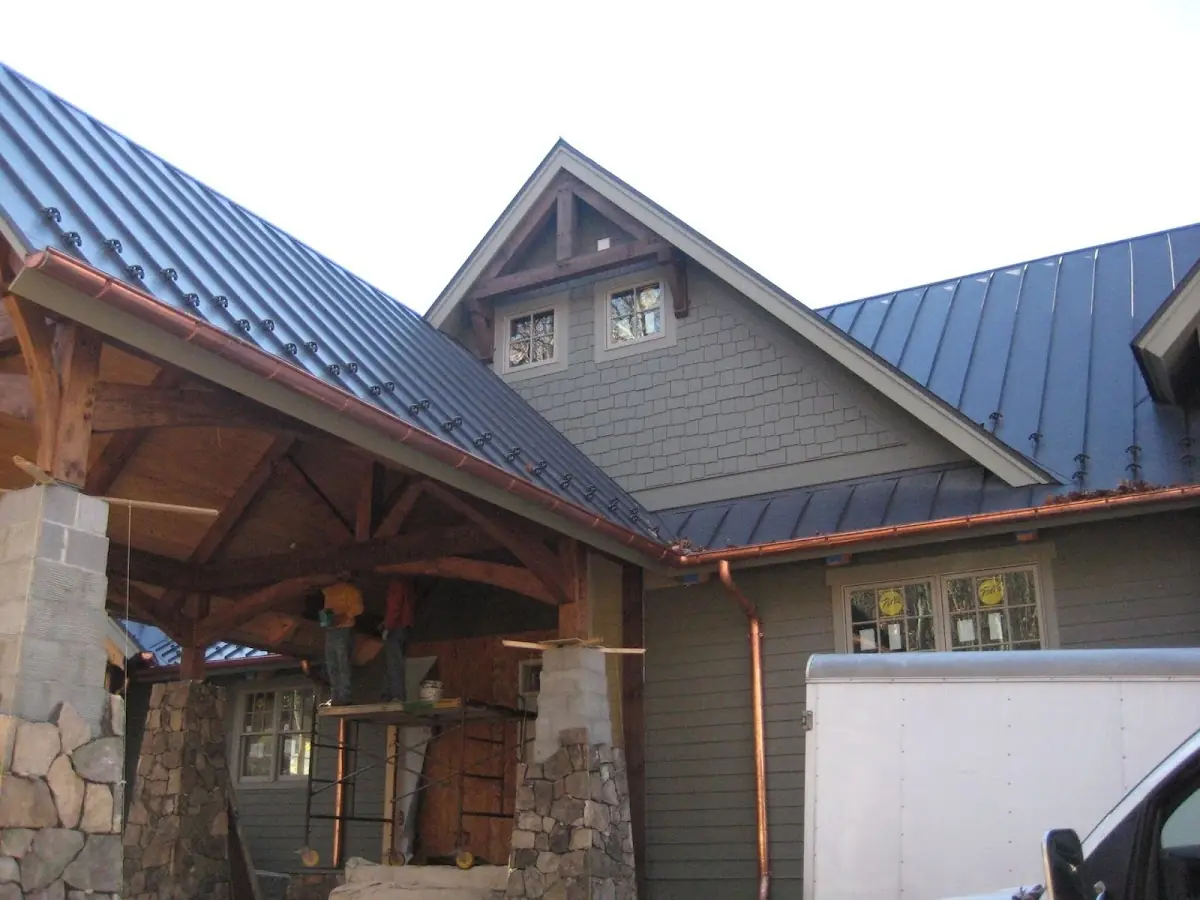 Craftsman Roofing team delivering quality roofing work in Summerdale